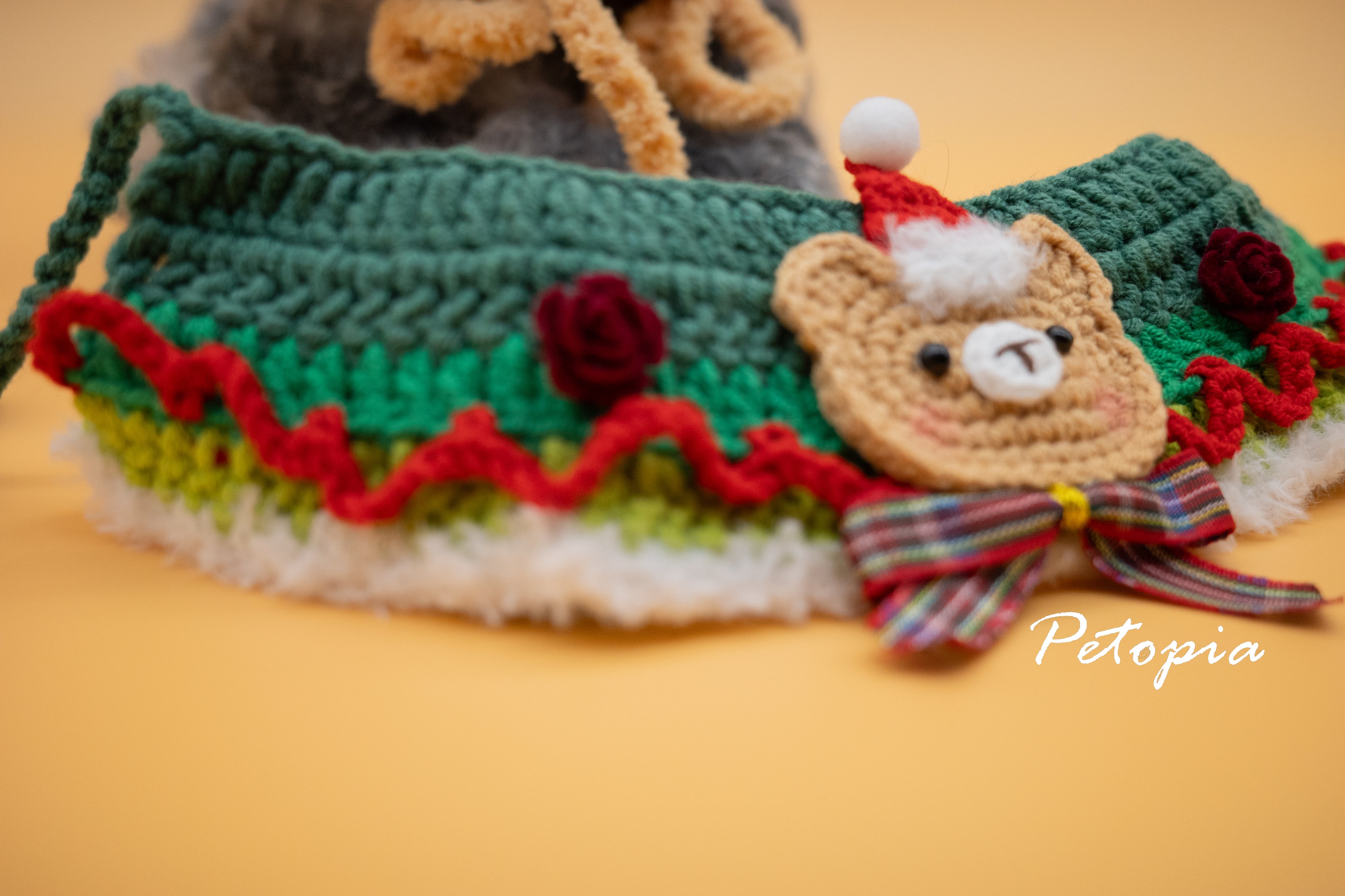 Bear Red-Green Plaid Bow Knit Bib